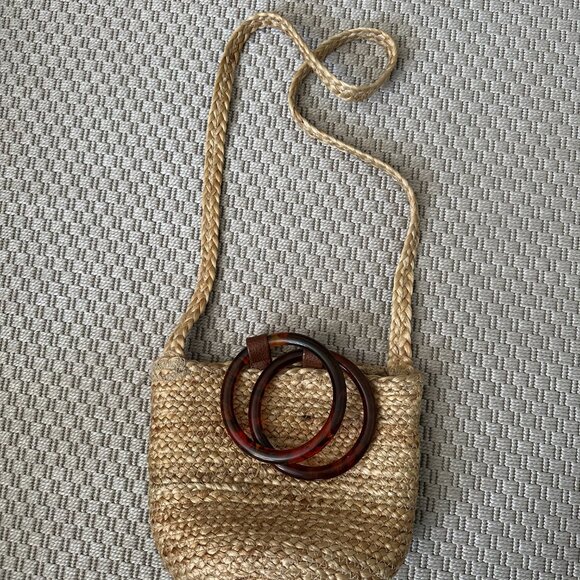 Small Woven Straw Bag – Boho Chic Style - Picture 2 of 2